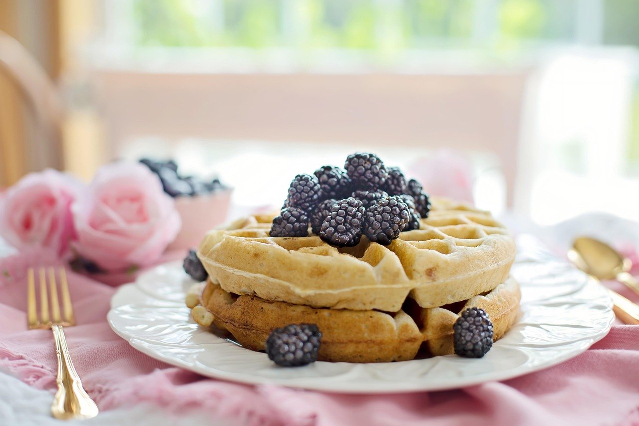 20+ Mother’s Day Brunch Ideas That Feel Fancy But Are Easy to Pull Off